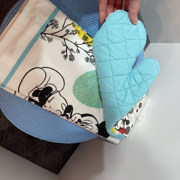 Disney Mickey Mouse Easter Kitchen Set of 3 NWT - Picture 7 of 8